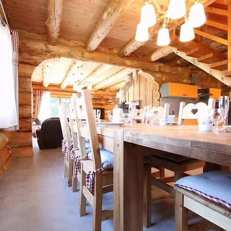 Holiday home De Fougerousse Chambon-sur-Lac